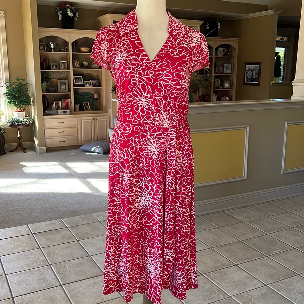 Tahari Faux Wrap Dress Size 6 Like New